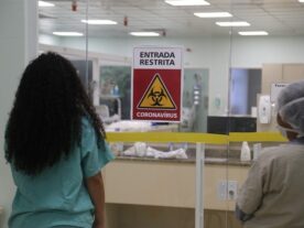 Paraná registra 25.228 novos casos e 38 óbitos pela Covid-19, diz Sesa