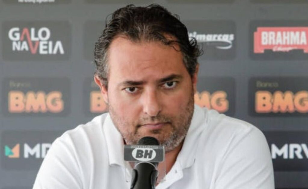 Athletico tem interesse em Alexandre Mattos e Carlinhos Neves