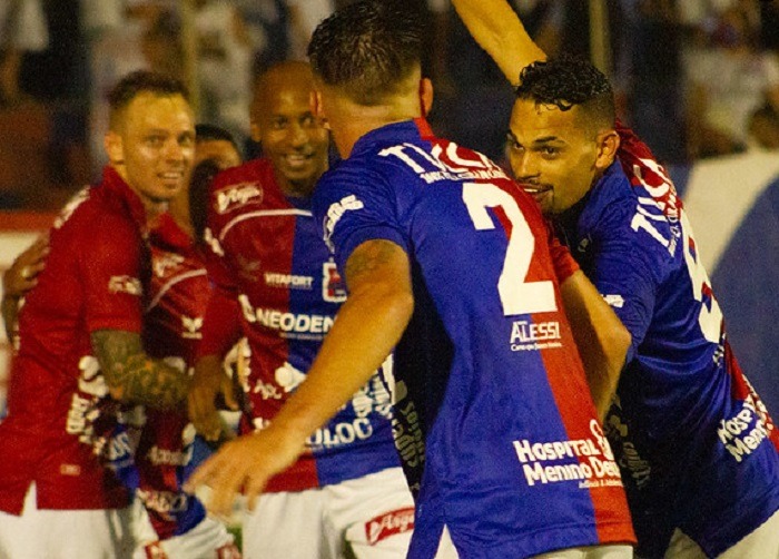 Paraná Clube busca recuperação no estadual contra o São Joseense; horário e onde assistir