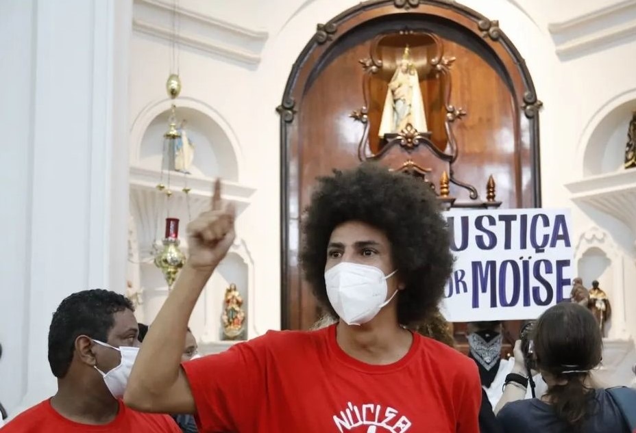 Vereador do PT pode ter mandato cassado após manifestação em Igreja de Curitiba