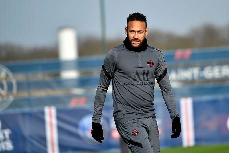 Neymar retorna ao PSG em jogo importante da Champions League