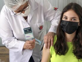 Curitiba terá vacinação no Carnaval; veja cronograma
