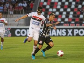 Corinthians sofre com ferrolho do Botafogo-SP e empata fora de casa