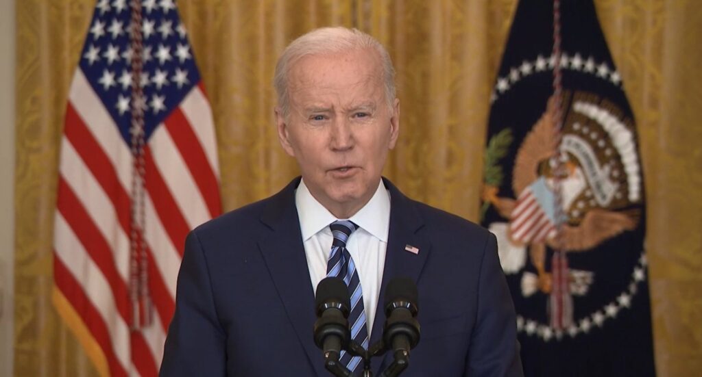 Biden chama Putin de agressor e anuncia novas sanções contra a Rússia