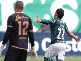 Palmeiras vence Santo André com gol de Raphael Veiga na volta dos titulares