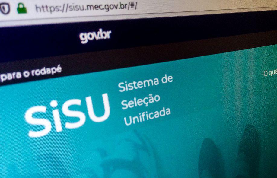Confira o resultado do SiSU 2022, que oferece 10 mil vagas no Paraná
