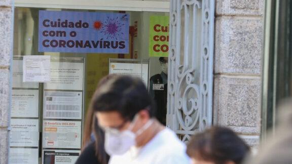 Estudo aponta que brasileiros sentiram medo acima da média na pandemia