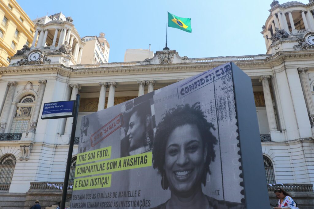 Vereadores de Curitiba rejeitam homenagem a Marielle Franco