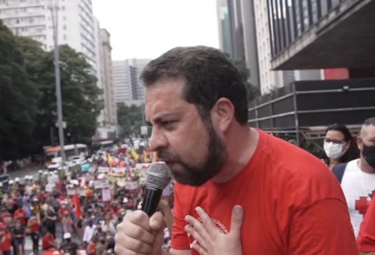 Guilherme Boulos desiste de candidatura ao governo de São Paulo e mira Congresso Nacional