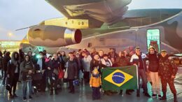 Repatriados vindos da Ucrânia já estão no Brasil, diz FAB
