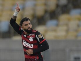 Flamengo vence Talleres e mantém 100% na Libertadores
