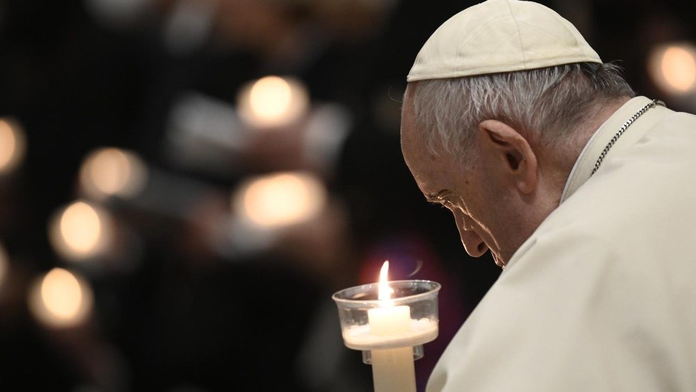 Papa lamenta ‘Páscoa de guerra’ e chama conflito na Ucrânia de sem sentido