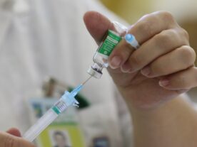 Vacinação: procura por imunização contra Covid-19 cai no Paraná