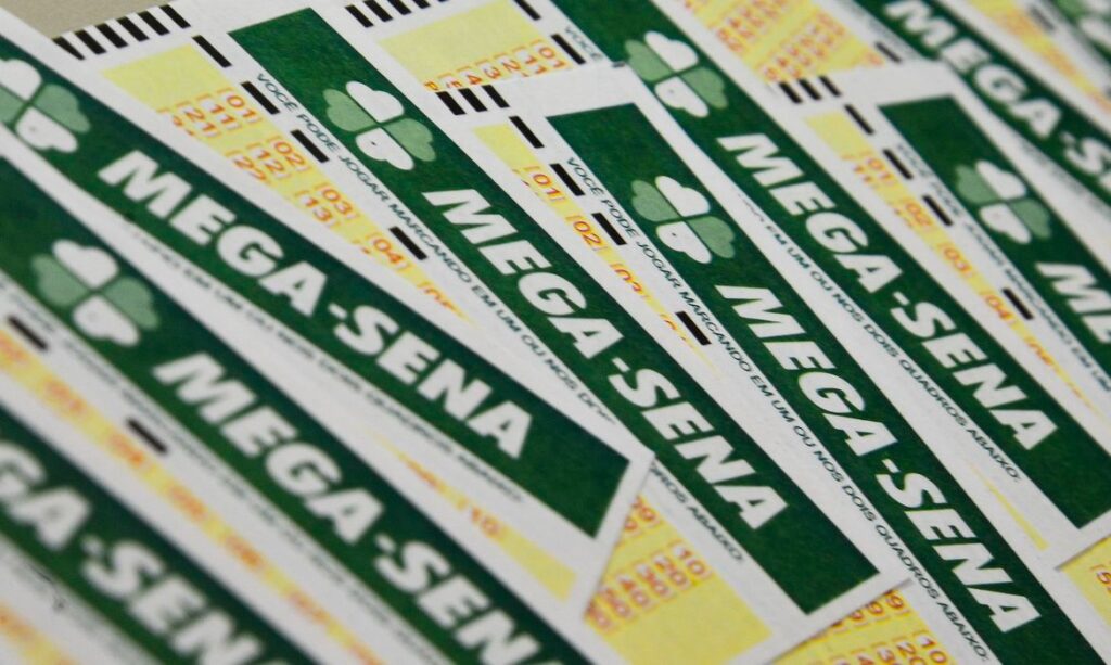 Mega-Sena: concurso 2.485 pode pagar R$ 105 milhões; veja números