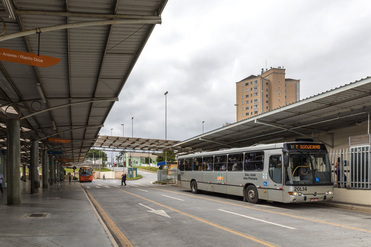 Terminal Central de SJP é integrado com Curitiba hoje; veja o que muda