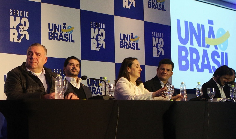 União Brasil quer o apoio de Ratinho Junior no Paraná, diz Ney