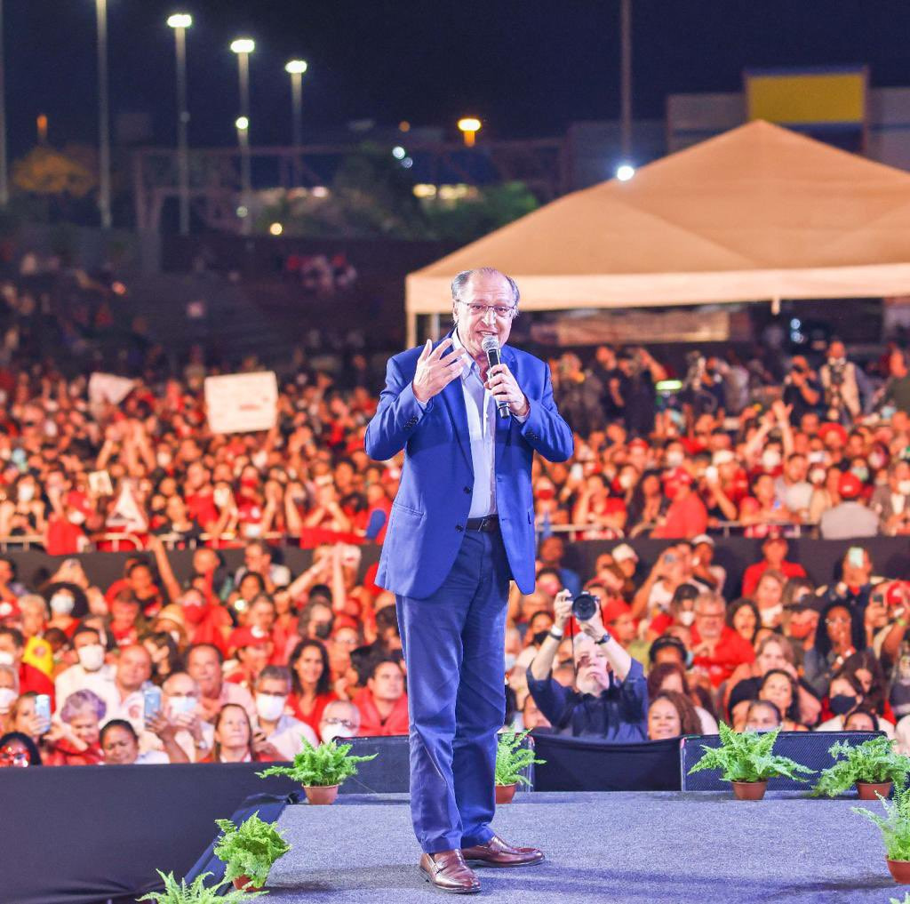 Geraldo Alckmin é vaiado em evento de Lula em Natal