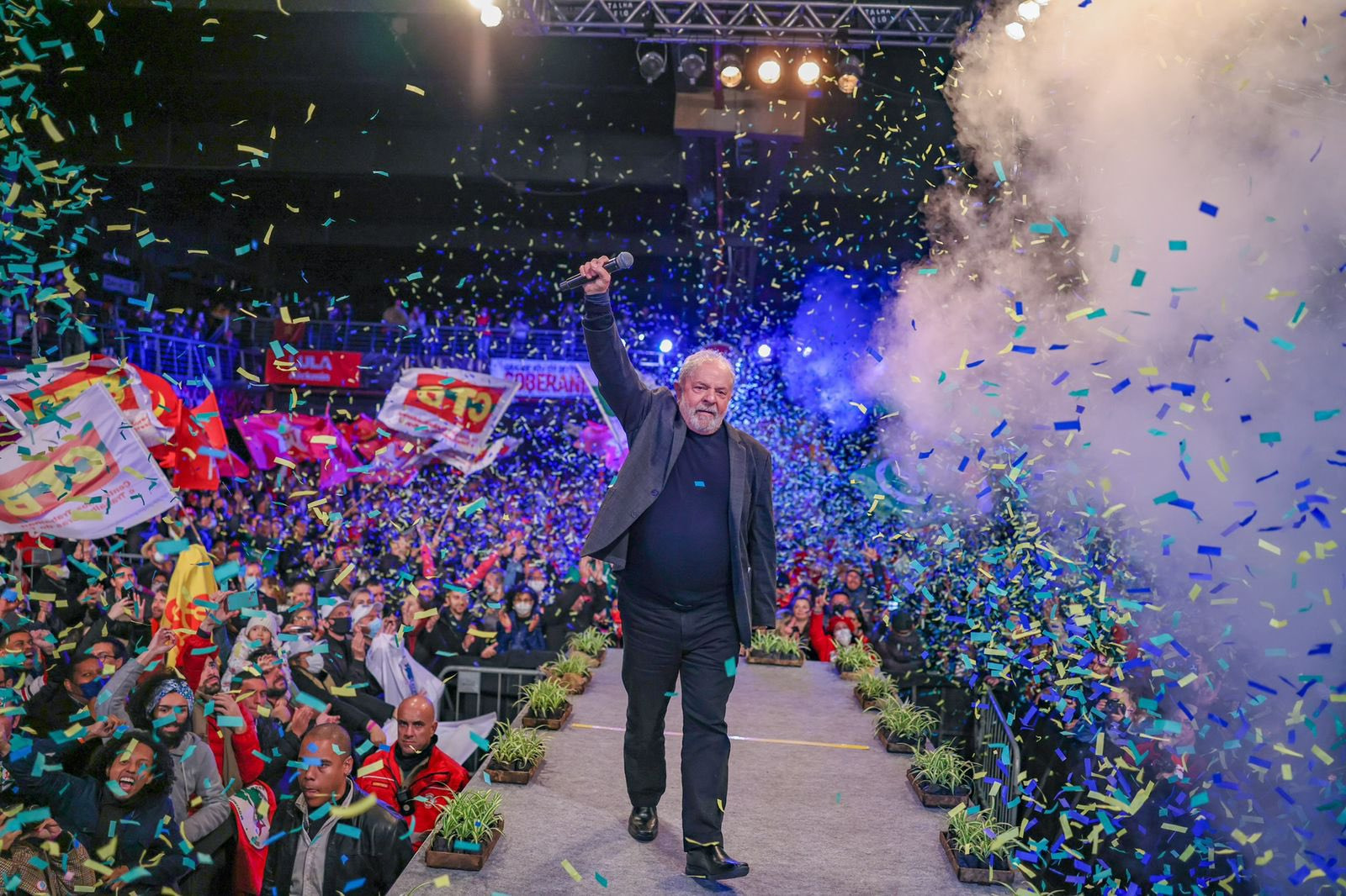 Campanha de Lula reforça esquema de segurança sob resistência de ex-presidente