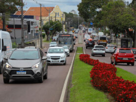Mais de 20% dos veículos estão com o IPVA atrasado no Paraná