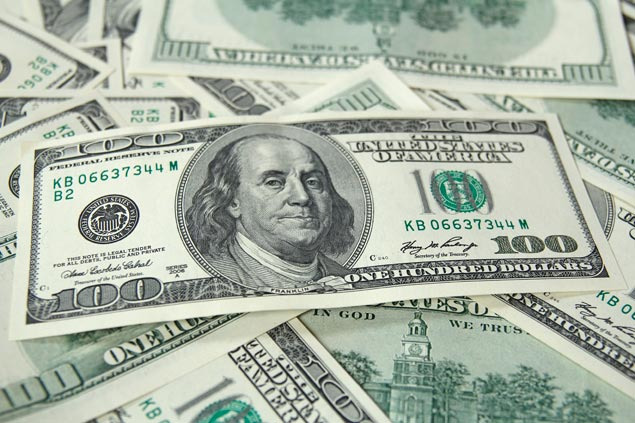 Dólar sofre alta ante o real com temor fiscal após PEC dos auxílios