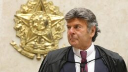 Fux diz repudiar em nome do STF ataques de Bolsonaro ao sistema eleitoral