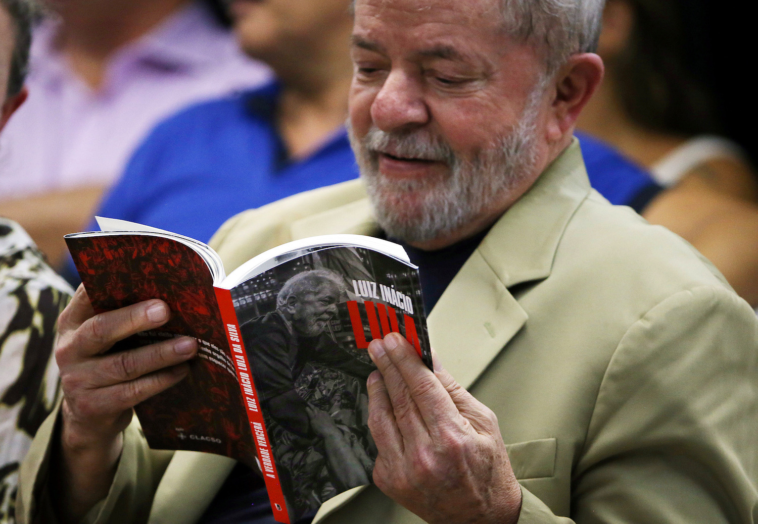 Lula deve se reunir com grupo de empresários e economistas de centro