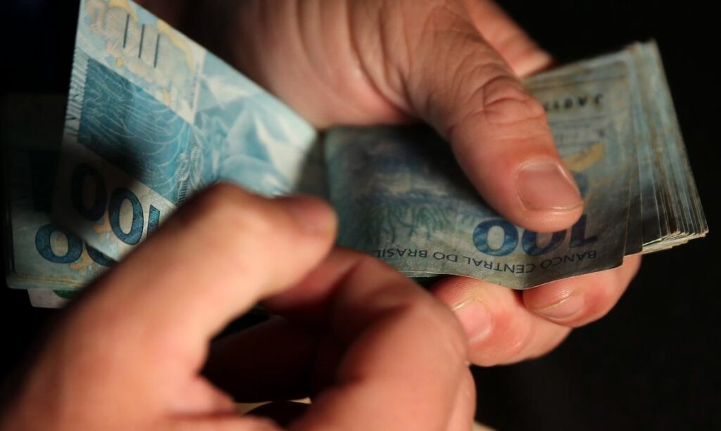 PIS/Pasep: mais de 10 milhões de pessoas ainda não sacaram dinheiro