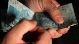 PIS/Pasep: mais de 10 milhões de pessoas ainda não sacaram dinheiro