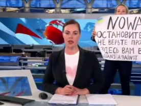 Rússia prende jornalista que criticou Guerra da Ucrânia ao vivo