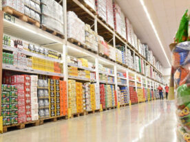 Rede de supermercados abre 220 vagas de emprego em Curitiba