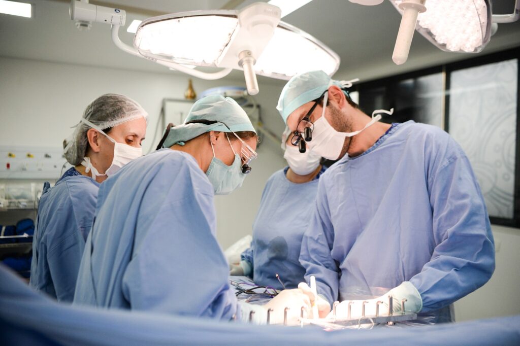 Hospital Pequeno Príncipe faz 50 transplantes de fígado em dois anos
