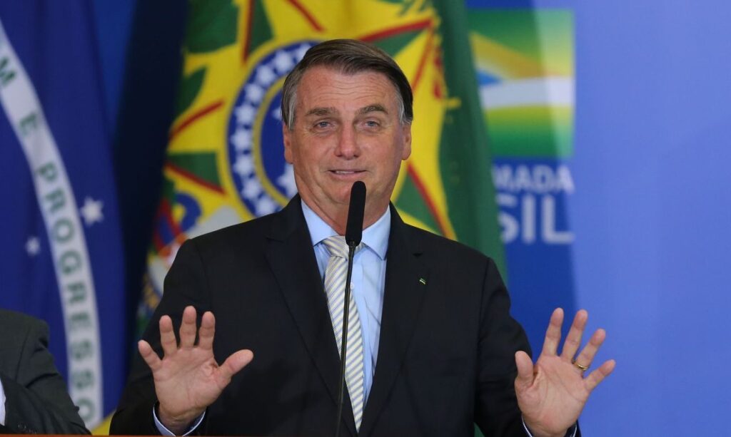 Bolsonaro não deverá dobrar os joelhos diante da Globo