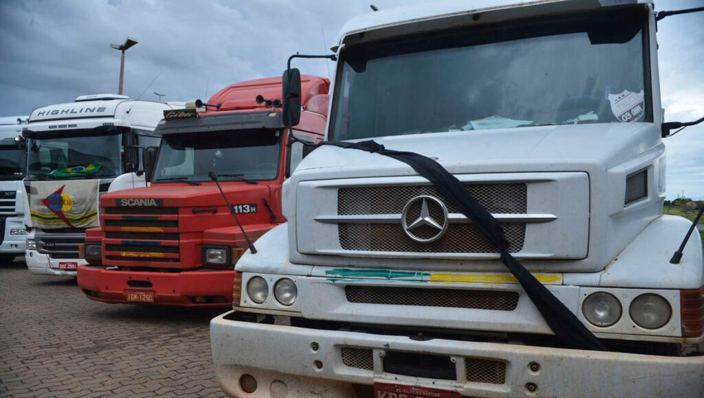 Rodovias do Paraná: veículos de carga têm restrições a partir de hoje (22)