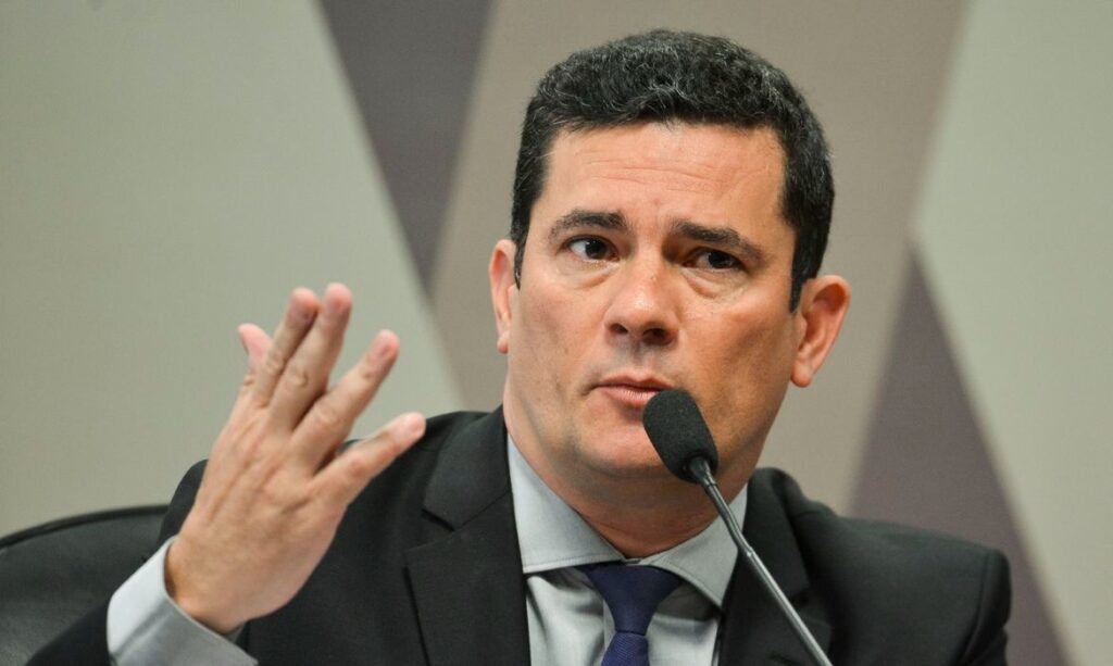 Sergio Moro após busca e apreensão: ‘O PT não me intimidará’