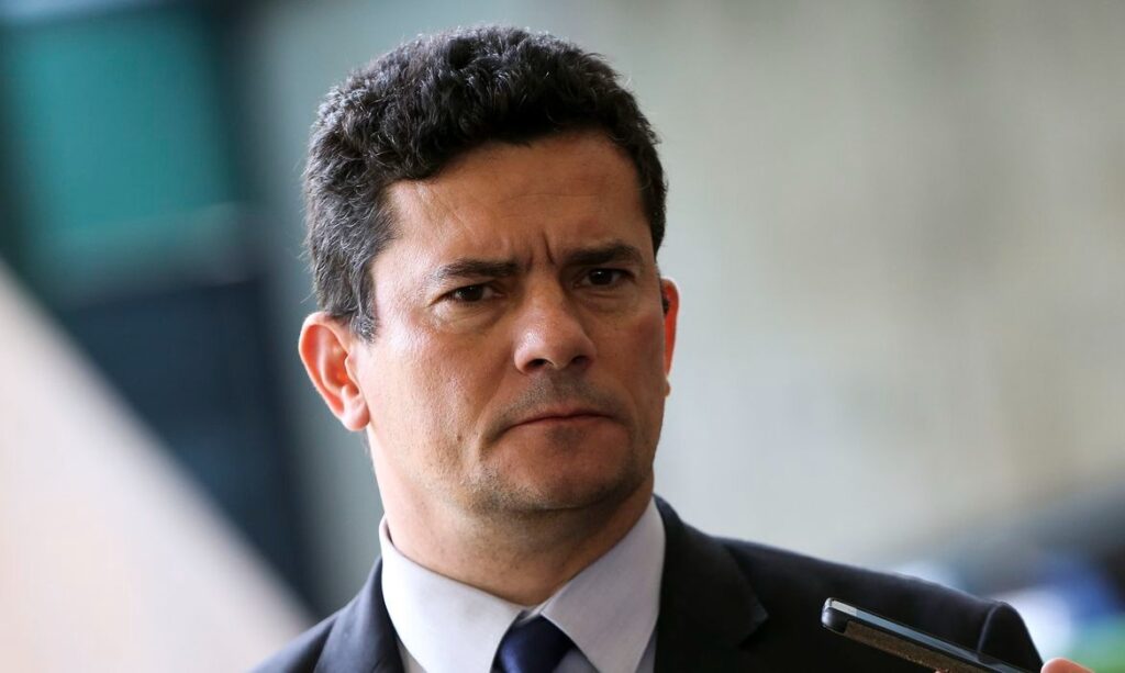Casa de Sergio Moro é alvo de mandados da Justiça Eleitoral