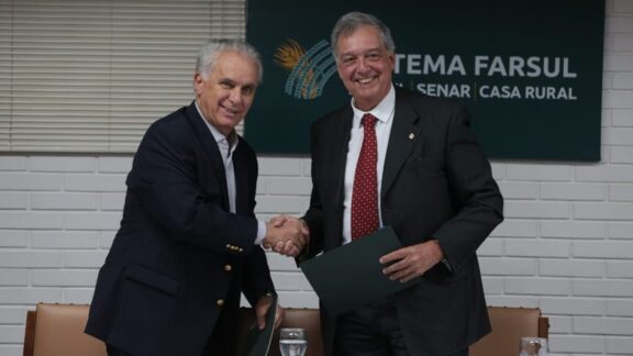 Brasil e Uruguai assinam termo de cooperação pela saúde animal