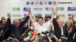 Ratinho Jr. celebra reeleição: ‘Política da construção prevaleceu’