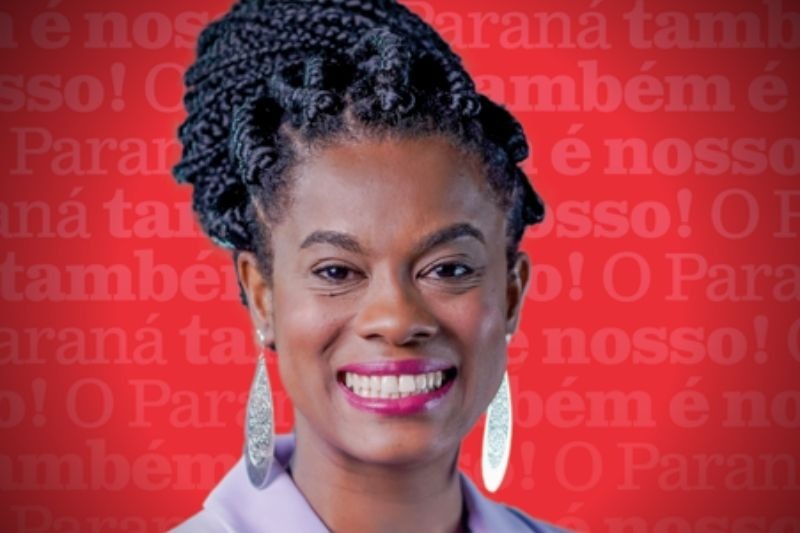 Carol Dartora é a primeira deputada federal negra eleita pelo Paraná