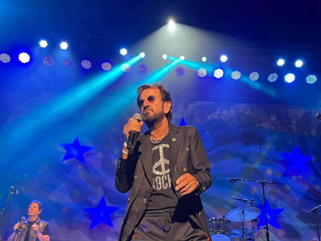 Doença obriga Ringo Starr a cancelar shows nos Estados Unidos