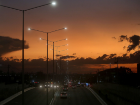 Nova iluminação na rodovia João Leopoldo Jacomel é concluída