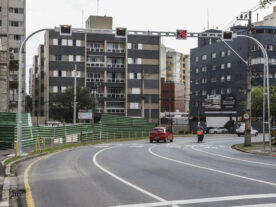 Curitiba instala 75 novas lombadas eletrônicas em pontos da cidade