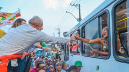 Não será um governo do PT, mas do povo brasileiro, diz Lula
