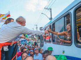 Não será um governo do PT, mas do povo brasileiro, diz Lula