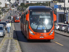 Curitiba terá reforço nos ônibus nesta segunda, dia de jogo do Brasil