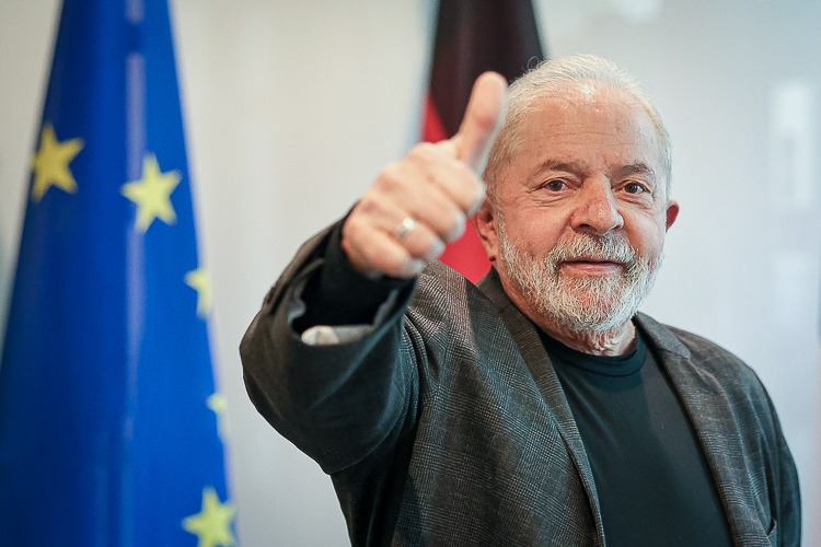 Lula chega a Portugal após passagem pela COP27 no Egito