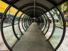 Estações-tubo de Curitiba começam a ser reformadas hoje