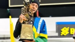 Rayssa Leal conquista Liga Mundial de Skate Street
