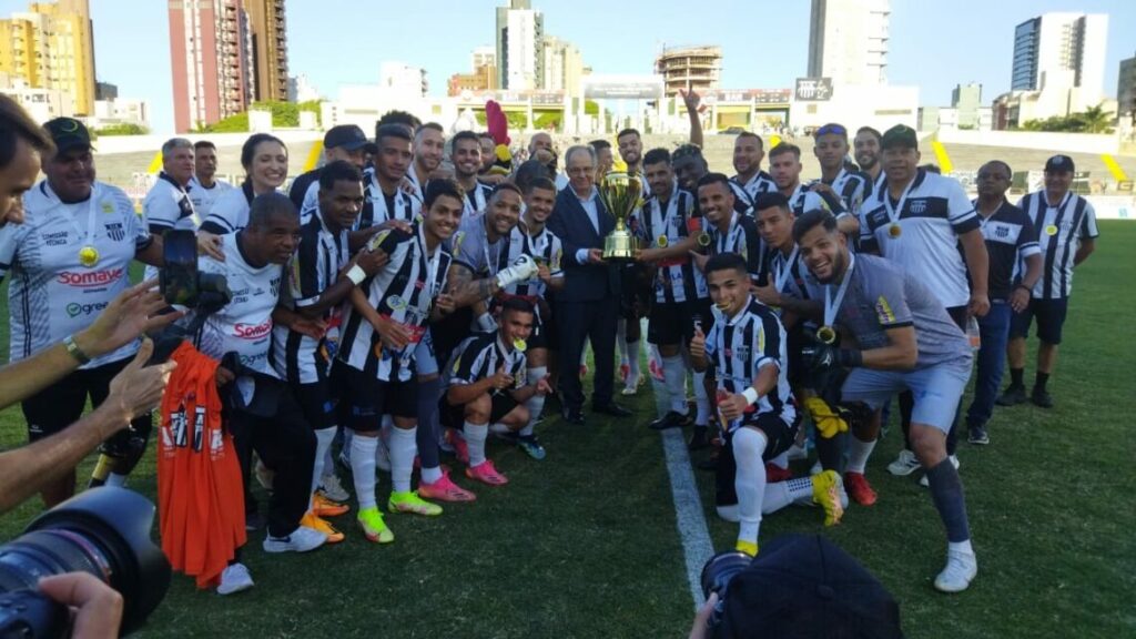 Grêmio Maringá é campeão da 3ª Divisão do Paranaense