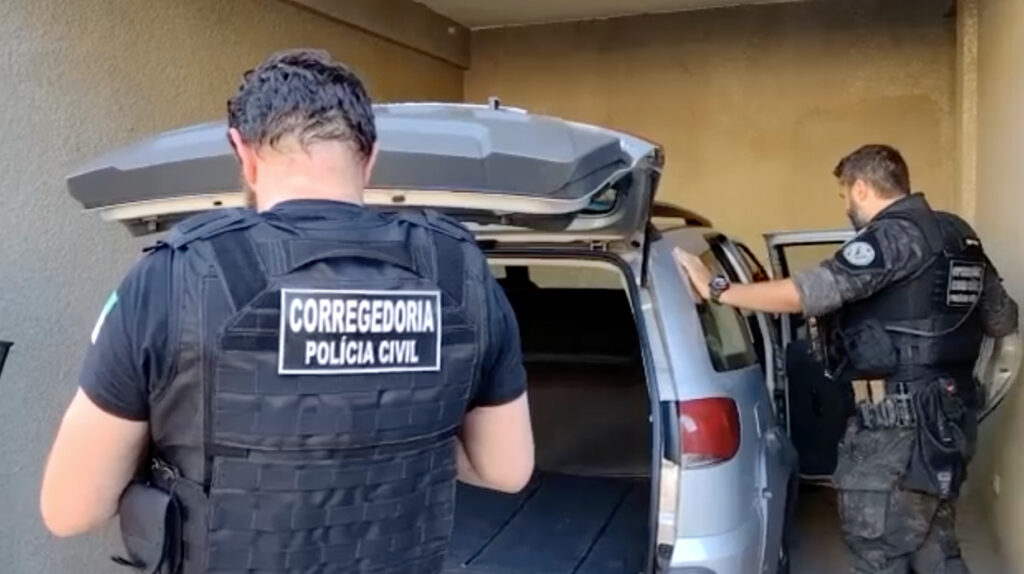 Quadrilha contrabandeava celulares do Paraguai com ajuda policial, diz PCPR