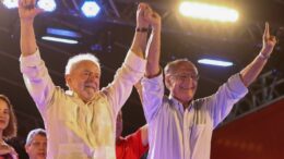 Lula escolhe Alckmin para Indústria; petista anuncia hoje nova leva de ministros